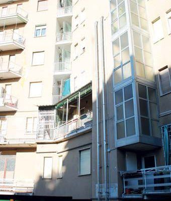 Anche il condominio in centro a milano si scalda con il pellet ... Stufa a pellet in condominio